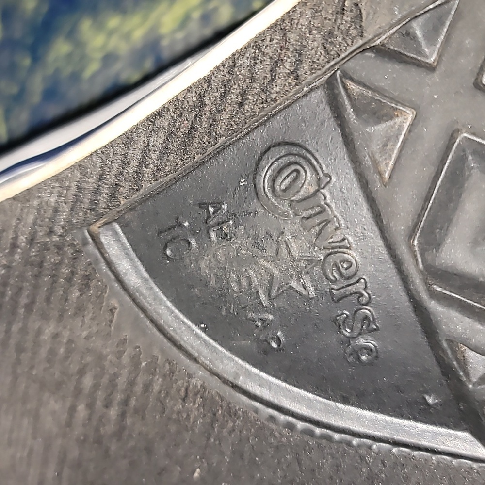 Converse - Picture 7 of 7